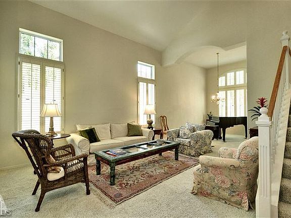 4th image of 2348 E Solway Ct