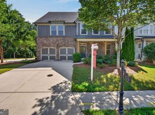 133 Marlow Dr, Woodstock, GA 30188