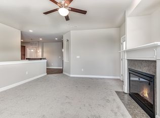 16026 S Skyview Ln, Olathe, KS 66062