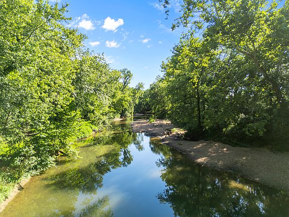 5th image of 2 Howe Xing