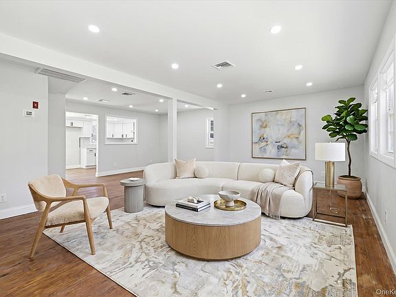 5th image of 27 New Avenue