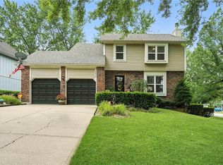 14915 W 84th Ter, Lenexa, KS 66215