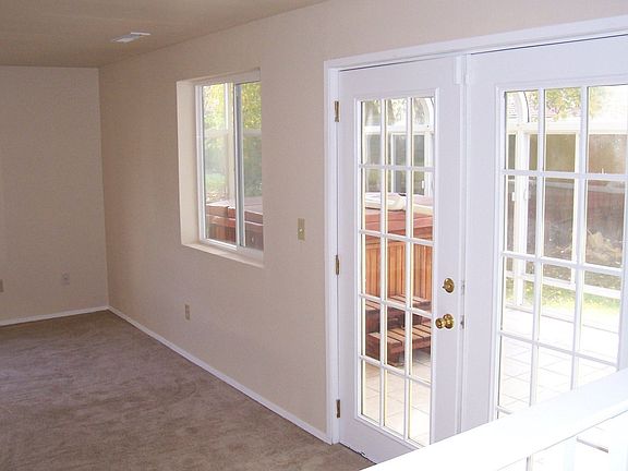 2nd image of 4420 Browns Point Blvd #Vd