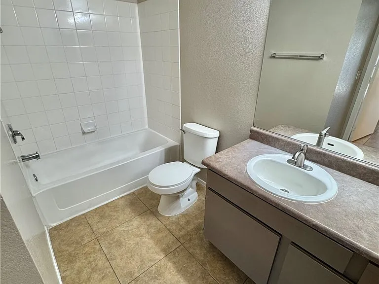 6650 W Warm Springs Rd #1077 — Photo 10