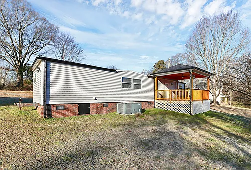 146 Swink St SW Photo 1