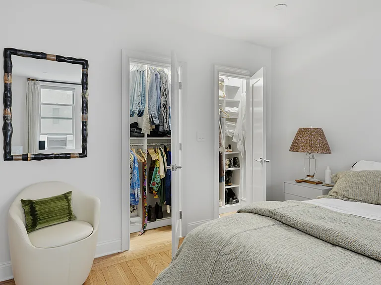 50 E 72nd St #10B — Photo 10
