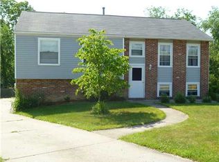 1204 Megown Dr, South Park, PA 15129