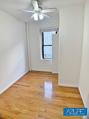5th image of 21-38 35th St #5EE