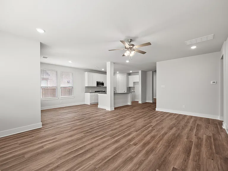 6506 Elaine Ct — Photo 12