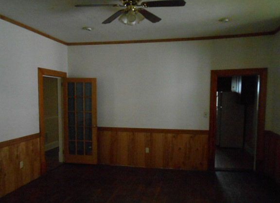 4th image of 1711 N Main St