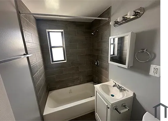 1215 Alabama Ave SE — Photo 8
