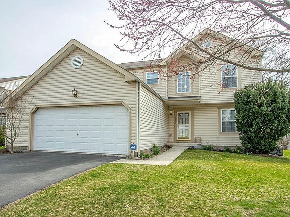 2nd image of 1376 Hafton Woods Dr