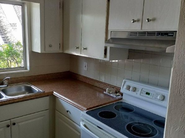 5860 22nd Ave N APT 4