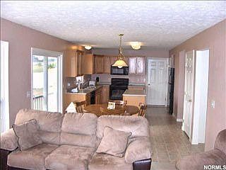 4th image of 34780 Hardwood Dr