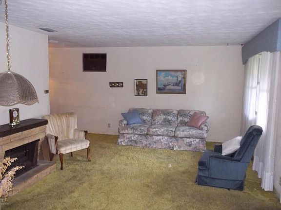 5th image of 1117 Madrid Ave