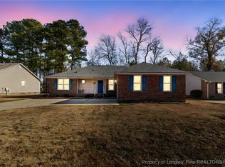 921 Flintwood Rd, Fayetteville, NC 28314