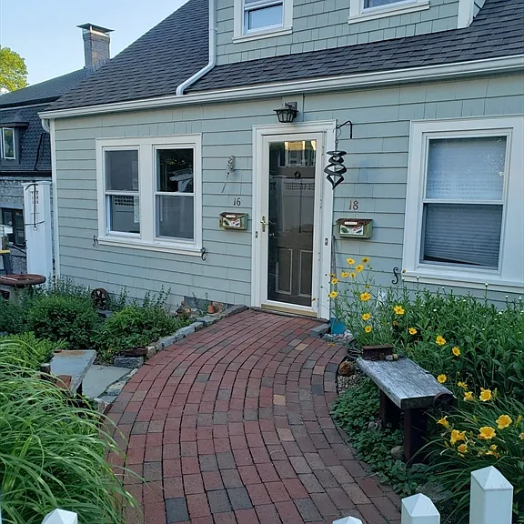 16 Hobbs Rd #1 — Photo 1