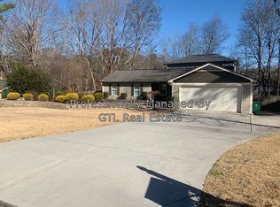 1700 Glen Arm Dr, Lithonia, GA 30058