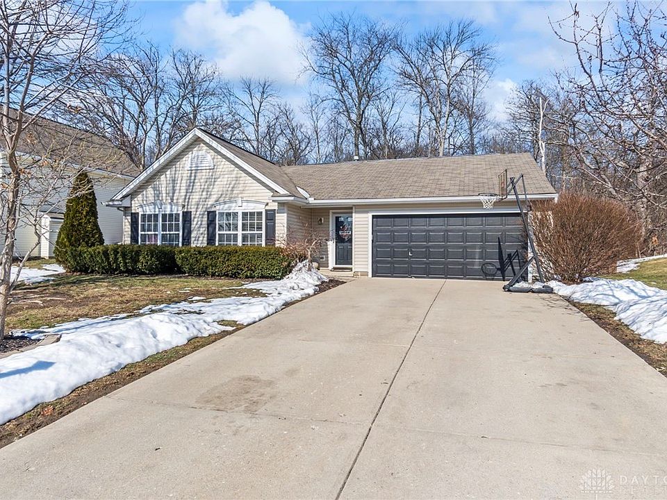 1st image of 376 N Church Dr