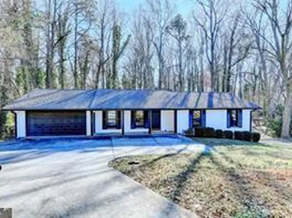 1900 Mornington Ln, Snellville, GA 30078