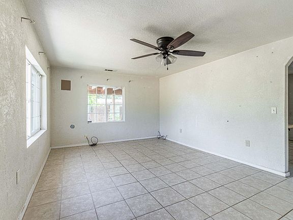 4th image of 2039 Frazier St
