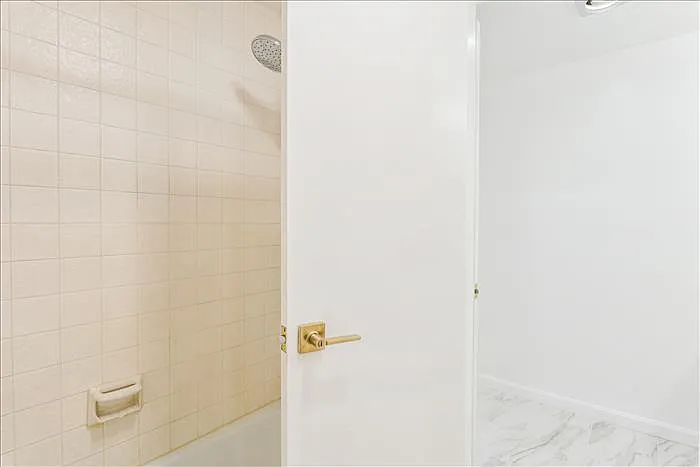 2555 Pennsylvania Ave NW #816 — Photo 33