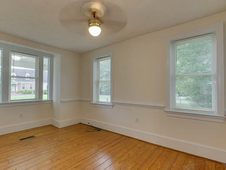 1302 Dare Rd — Photo 16