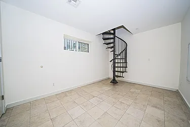 Rented by Level Group