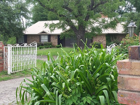 3rd image of 1560 County Road 3408