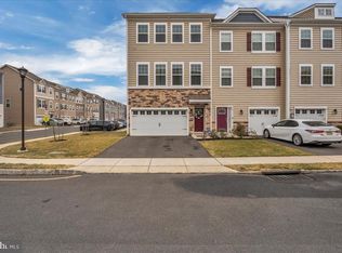 14 Verona Ln, Mount Laurel, NJ 08054