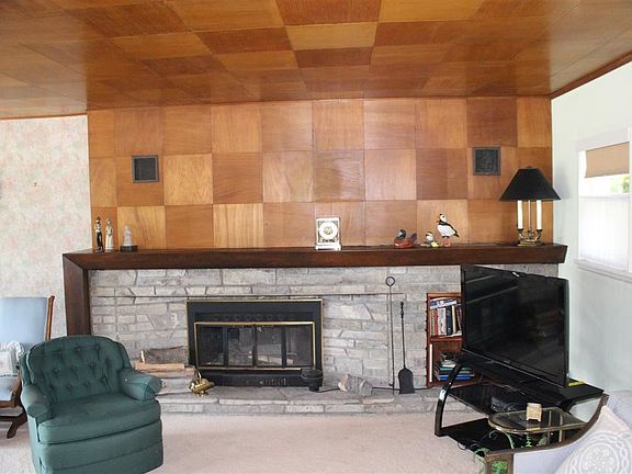 5th image of 3700 Lake St