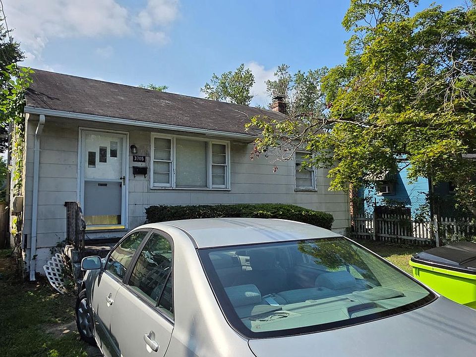 2nd image of 3705 Windom Rd