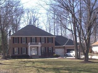 591 Avalon Dr SE, Warren, OH