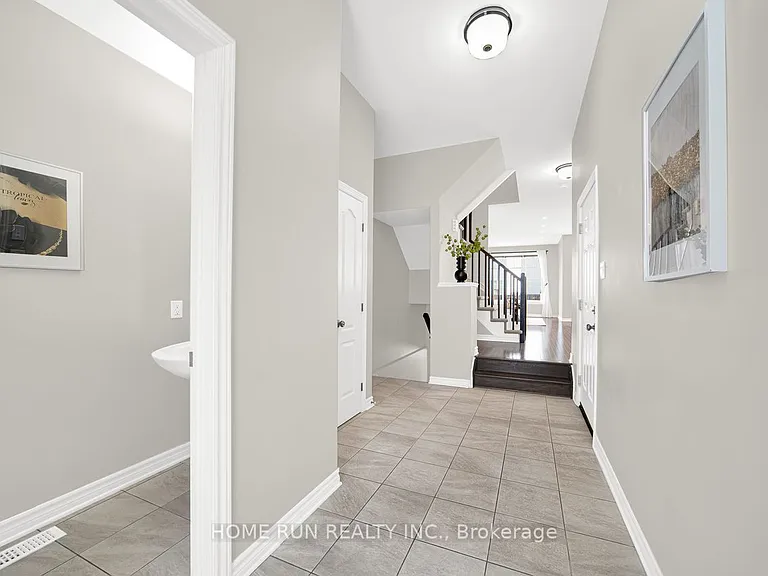 261 Brambling Way — Photo 2