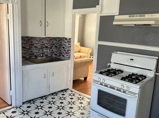 1344 Plainfield St #4, Cranston, RI 02920