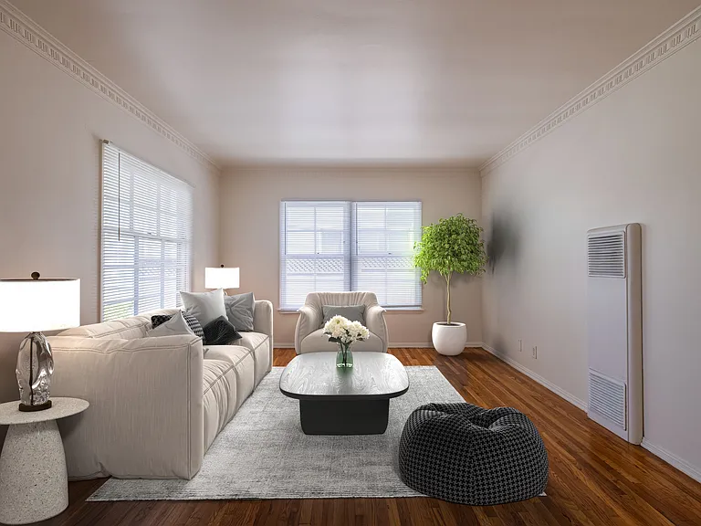 756 S Plymouth Blvd #6 — Photo 1