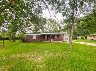 3424 Riverland Rd, Moss Point, MS 39562