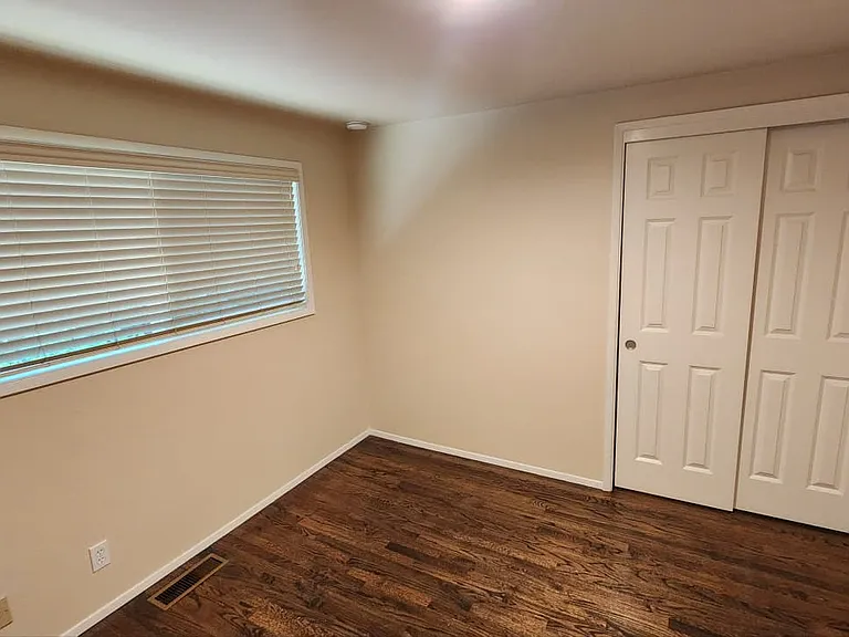 15824 SE 12th Pl — Photo 12