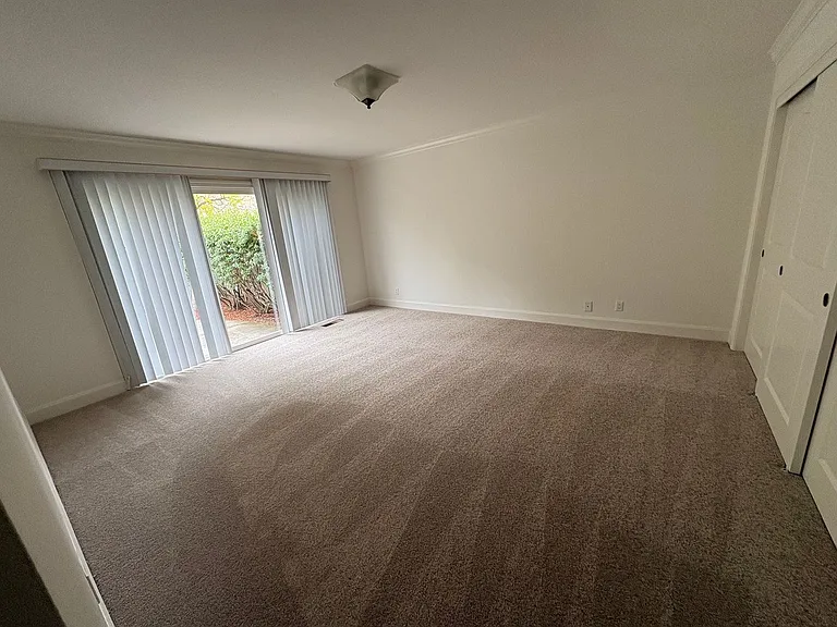 3432-3434 Glendora Dr #3440 & 14 — Photo 8