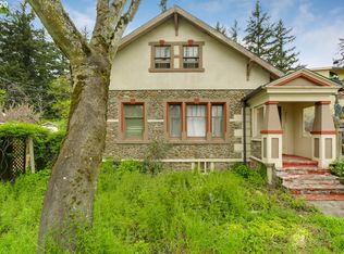 12427 SE Raymond St, Portland, OR 97236