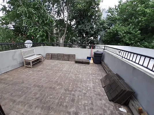 Rented by Obiajula Ugbomah, LREB | media 16