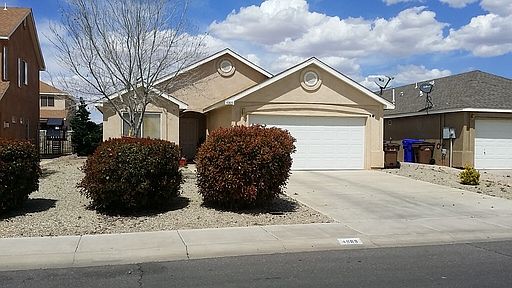 2nd image of 4909 Calle Bella Ave