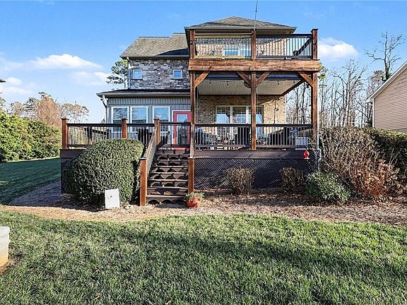 5th image of 676 High Rock Shores Dr