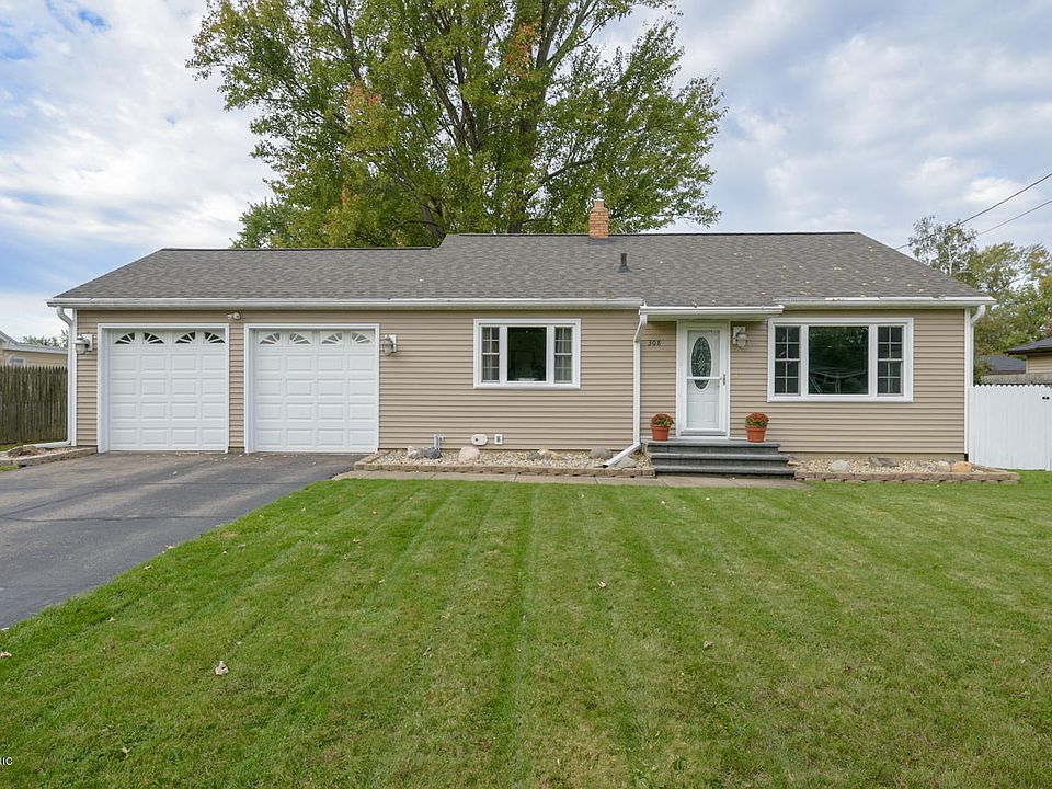 1st image of 308 Pepperidge Ln