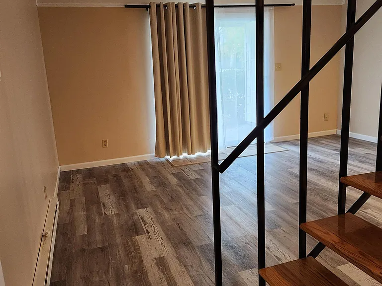 154 Hancock St #D — Photo 3