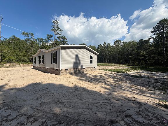 2nd image of 303 Sampson Rd