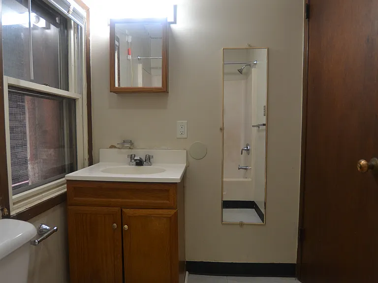 625 Market St #2 — Photo 7