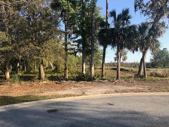 3rd image of 164 Riverwalk Dr