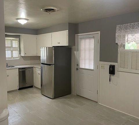 3rd image of 2514 Bolch St