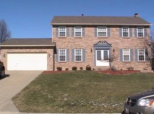 4054 Autumn Hill Ln, Fairfield, OH 45011